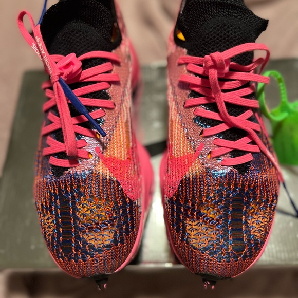 Off White X Nike Air Zoom Tempo Next% ‘Pink Glow’ - Picture 6 of 6